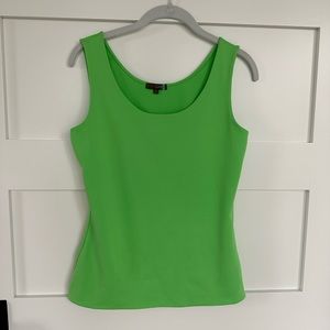 JudyP lime green UPF 50 sleeveless tank size small.